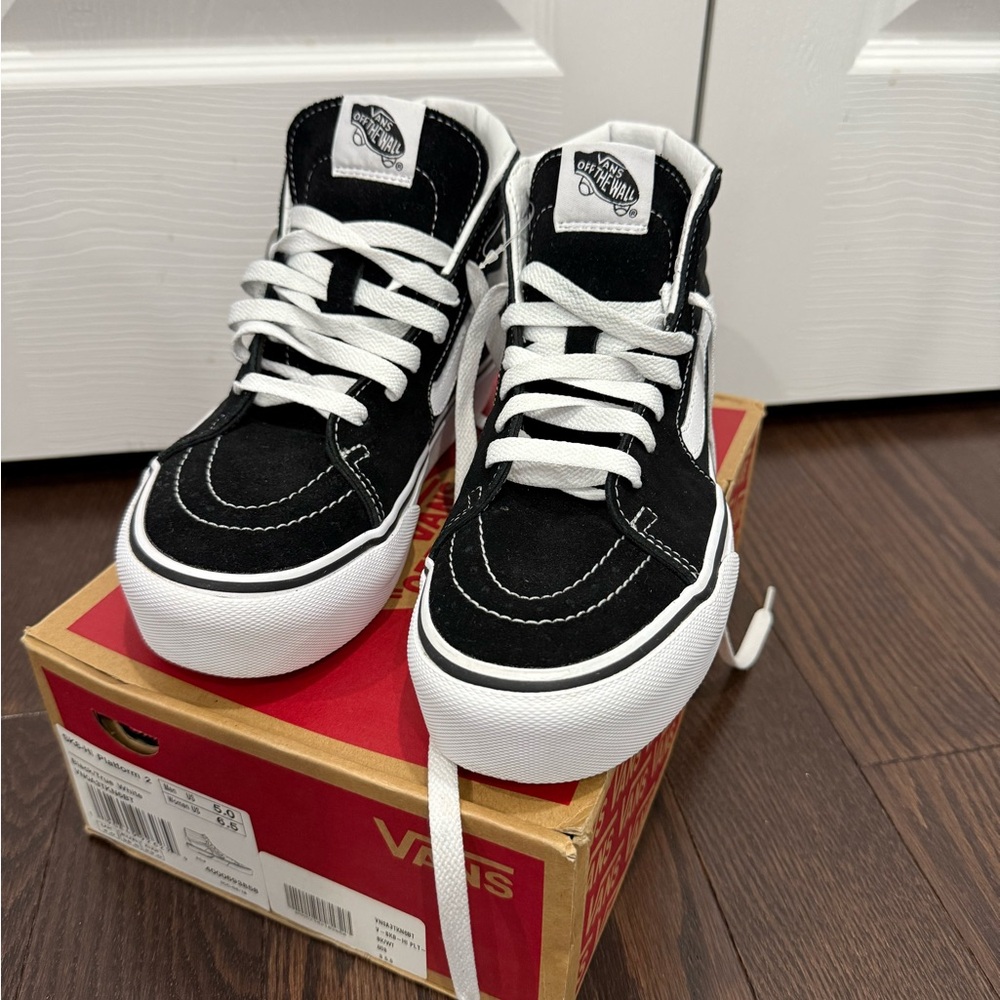 Vans Classic Black and White High-Tops